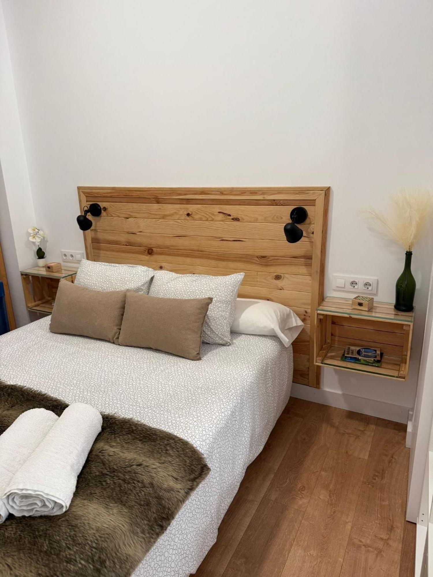 Apartamento Turistico Leo Baena Buitenkant foto